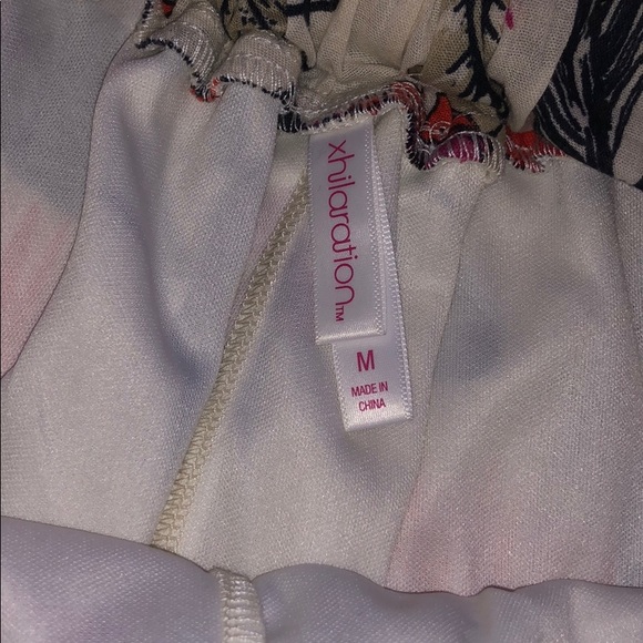 Two piece set - Picture 3 of 4